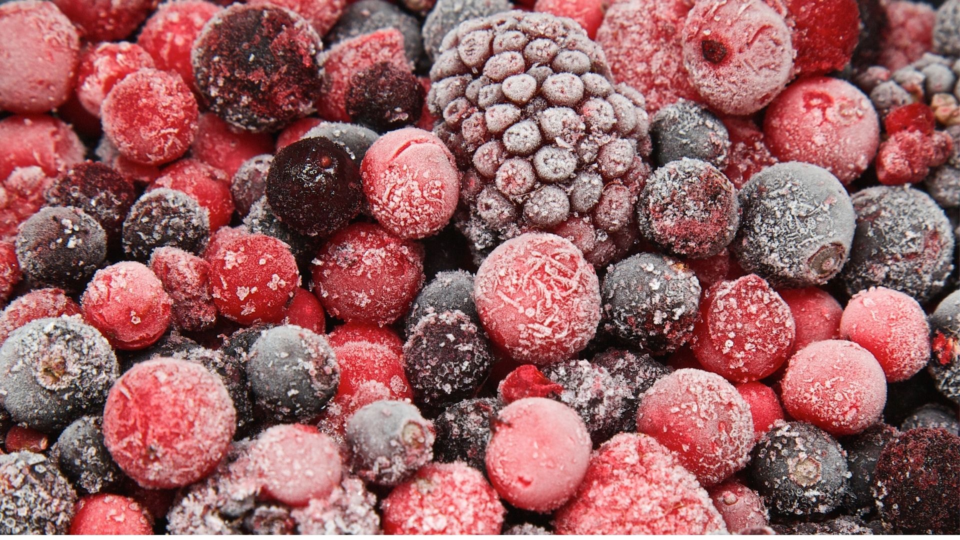 5 Easy and Yummy Frozen Fruit Recipes That You Need to Try!