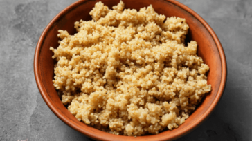 how-to-cook-quinoa-with-chicken-broth