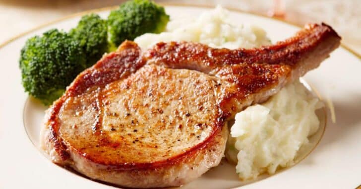 What Sides Go With Pork Chops For A Full And Hearty Meal   Pork Chops 1 728x381 