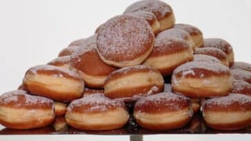 bunch-of-bavarian-cream-donuts