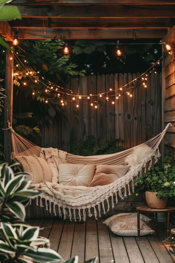 Cozy Bohemian Hammock Retreat