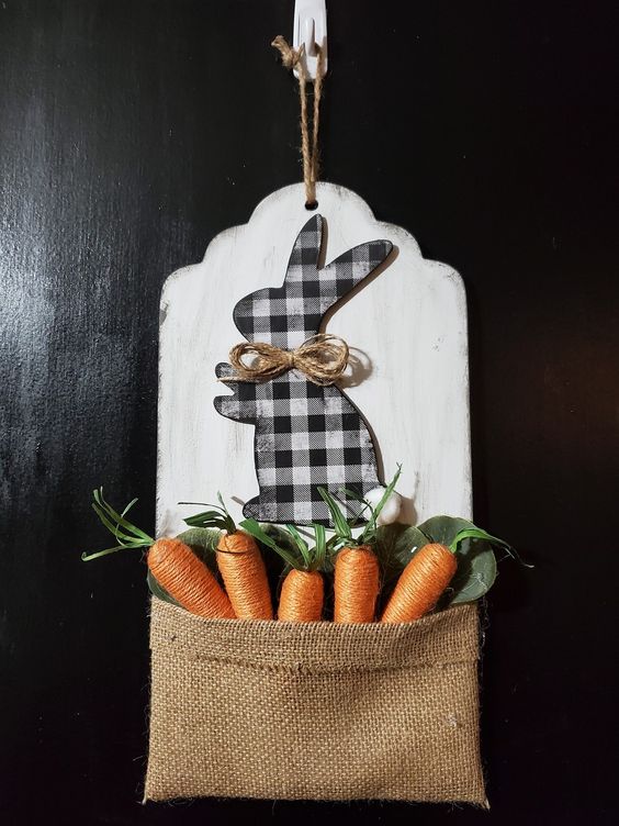 Rustic Bunny Carrot Pocket