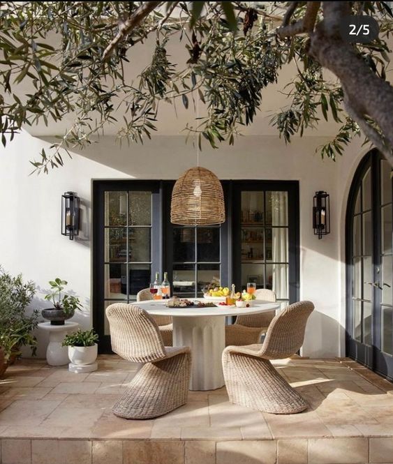 Rustic Mediterranean Patio Retreat