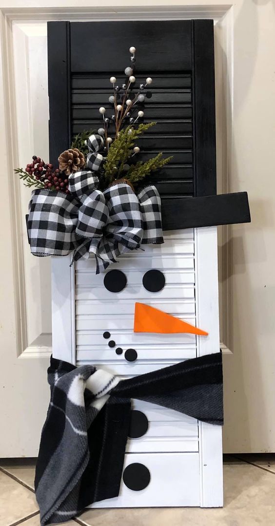 Rustic Shutter Snowman Decor