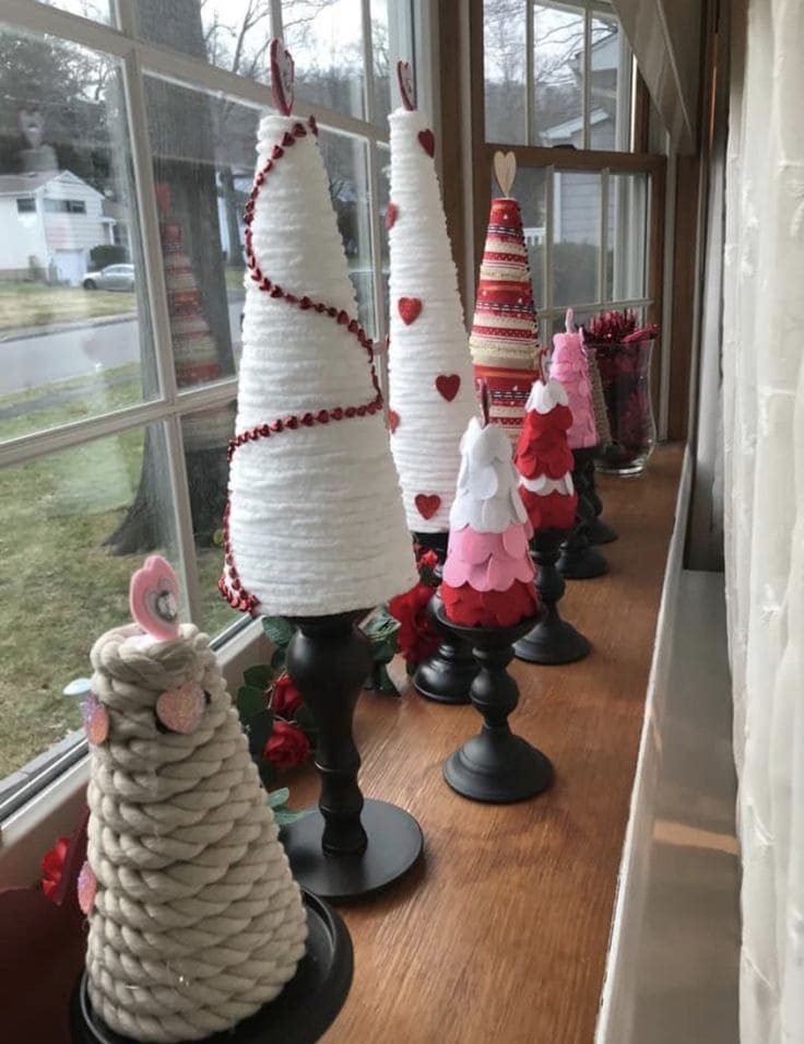 Charming Valentines Yarn Cone Trees