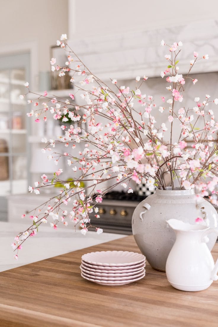 Delicate Blossom Vase for Spring Elegance