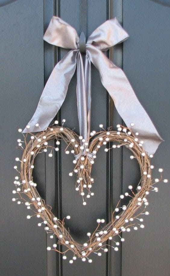 Rustic Pearl-Accented Heart Wreath Design