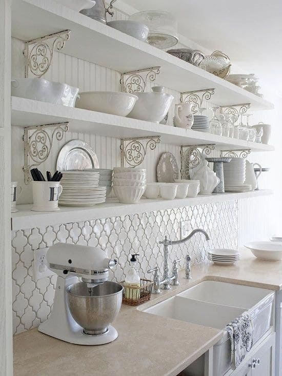 White Kitchen with Open Shelving Elegance