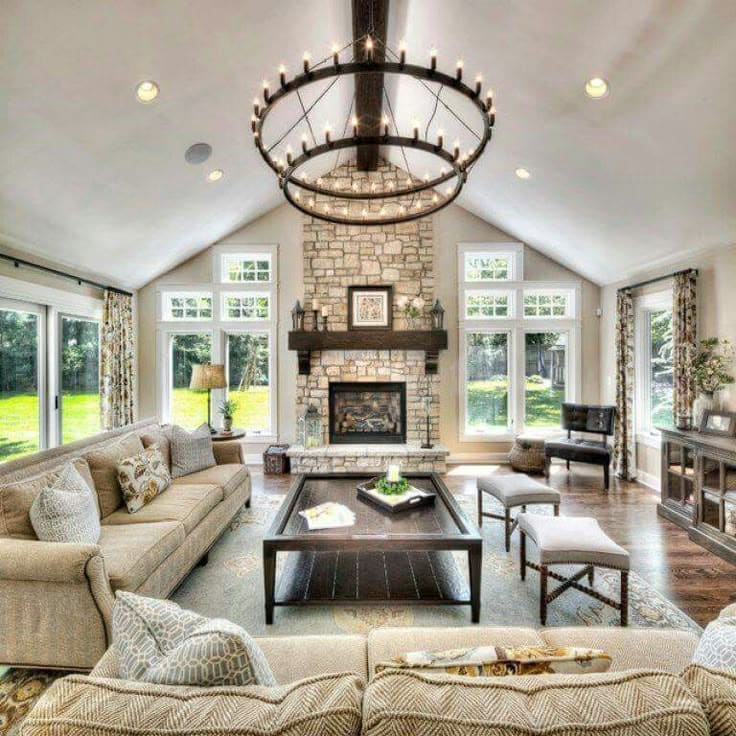 Warm and Inviting Vaulted Ceiling Grandeur