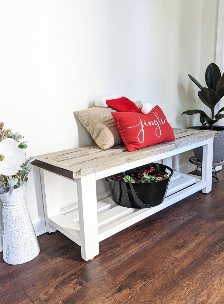 Festive Seasonal Entryway Bench Delight